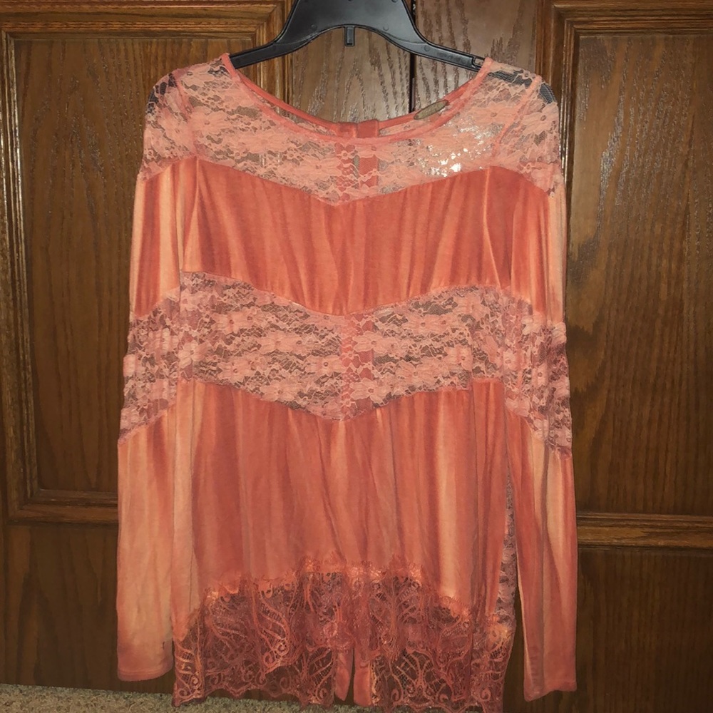 Gimmicks BKE Lace Long Sleeve Shirt